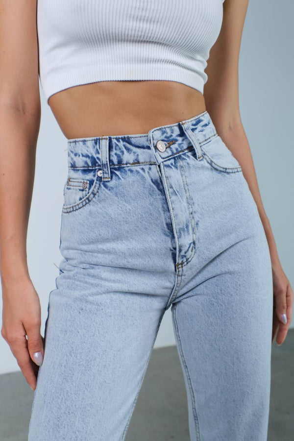 Snow Wash High Waist Boyfriend Jean